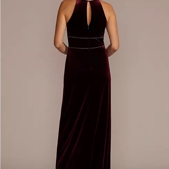 embellished velvet sheath dress with keyholes burgundy color - Picture 3 of 3